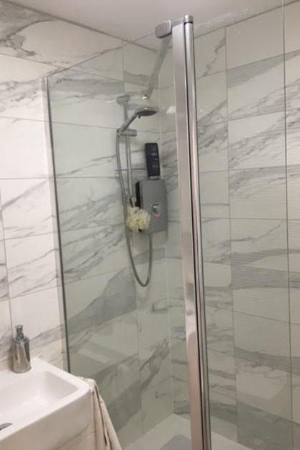 Shower cubicle install | Nuneaton, Coventry & Hinckley